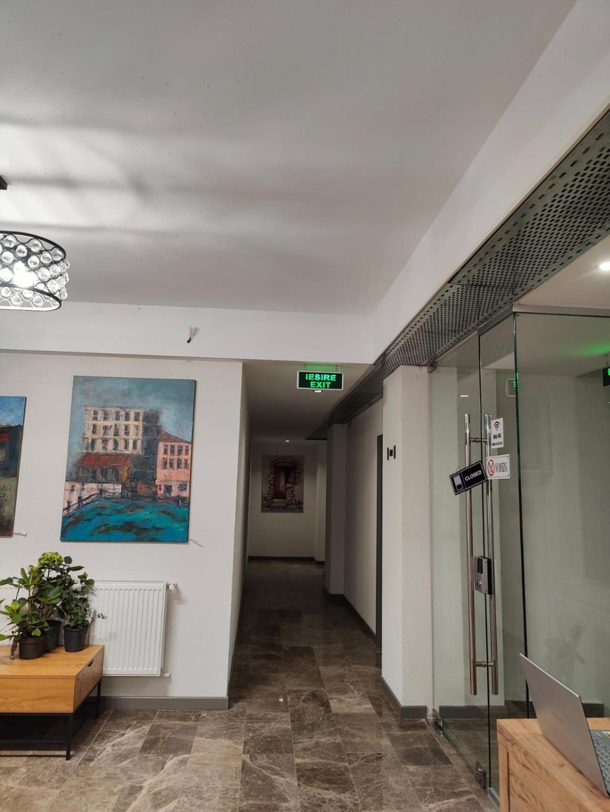 White Boutique Hotel- Eforie Nord Exterior foto